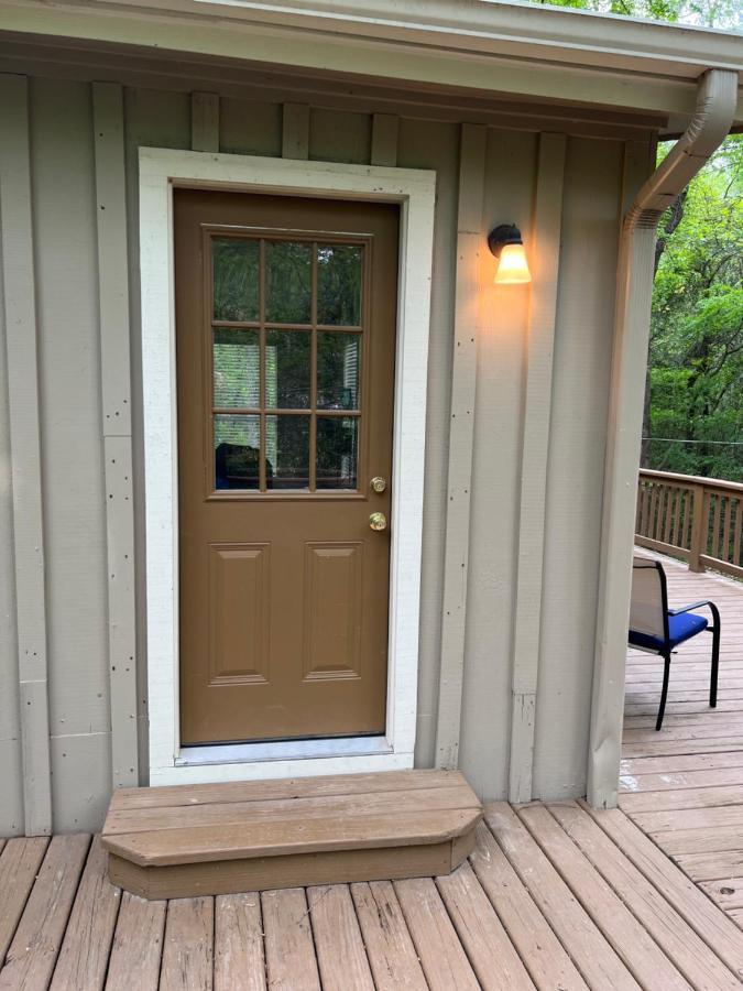 מונטגומרי 2 Bdrm Treehouse Hideout- Lake Conroe With Boat Ramp מראה חיצוני תמונה
